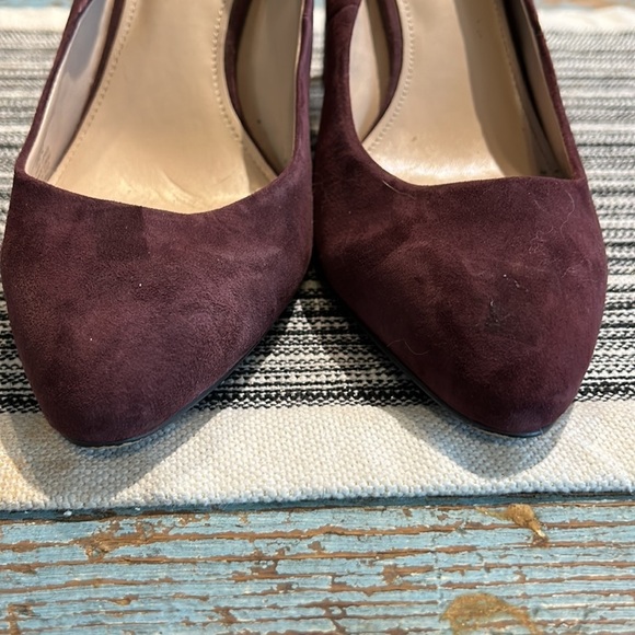 Essex Lane Burgundy Suede with Croc Embossed Square Heels Size 10 - Picture 4 of 6